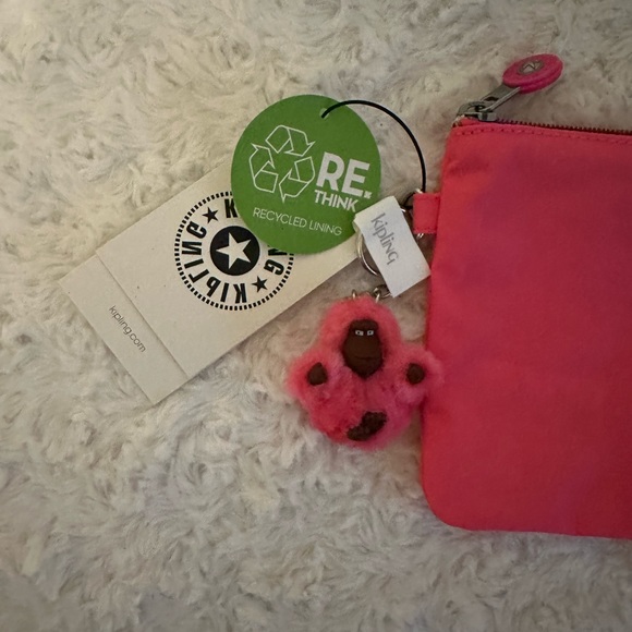 Kipling Viv Bag in Flashy Pink - Picture 3 of 4